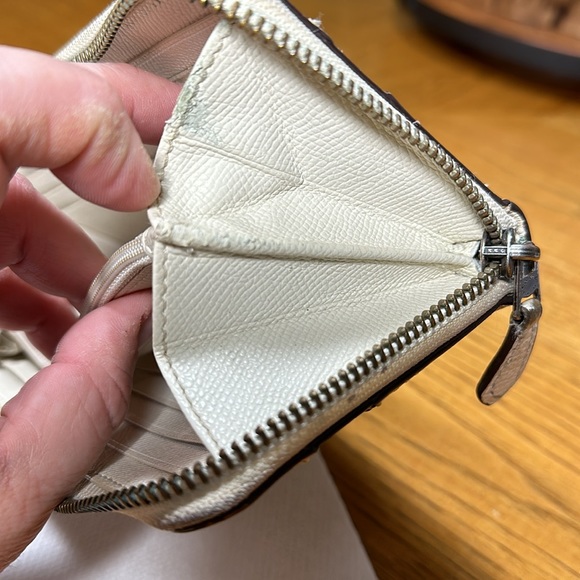 COACH Mickie Accordion Wallet in Grain Leather - Picture 16 of 16